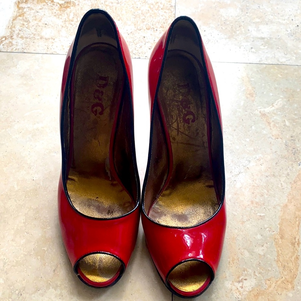 Dolce and Gabbana red shoes size 40